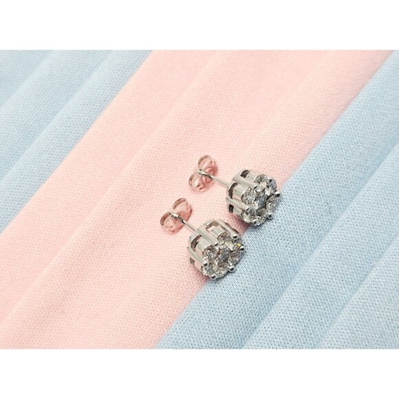 Beautiful 14K Solid White Gold Designer Round Cut Diamond Flower Stud Earrings - Picture 4 of 13